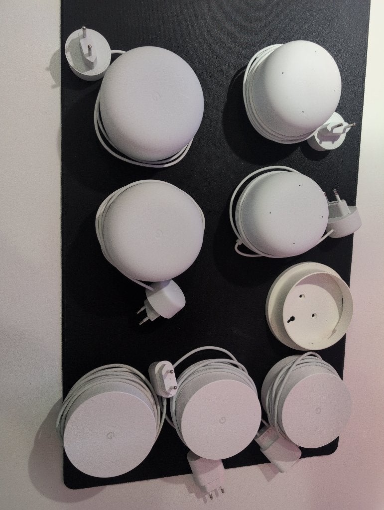 Google Nest Wifi routers (2) Wifi-punten (2) Google Wifi (3), Computers en Software, Routers en Modems, Zo goed als nieuw, Router