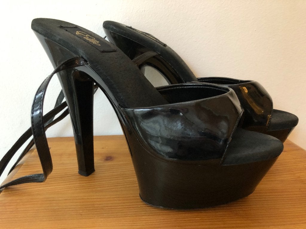 Zwarte lakleren plateu schoenen maat 41 Ellie Shoes, Pumps, Zwart, Ophalen of Verzenden, Zo goed als nieuw