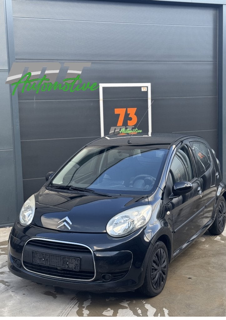 Citroën C1 1.0i 68PK 5D 2011 Zwart, Voorwielaandrijving, Euro 5, Stof, 4 stoelen