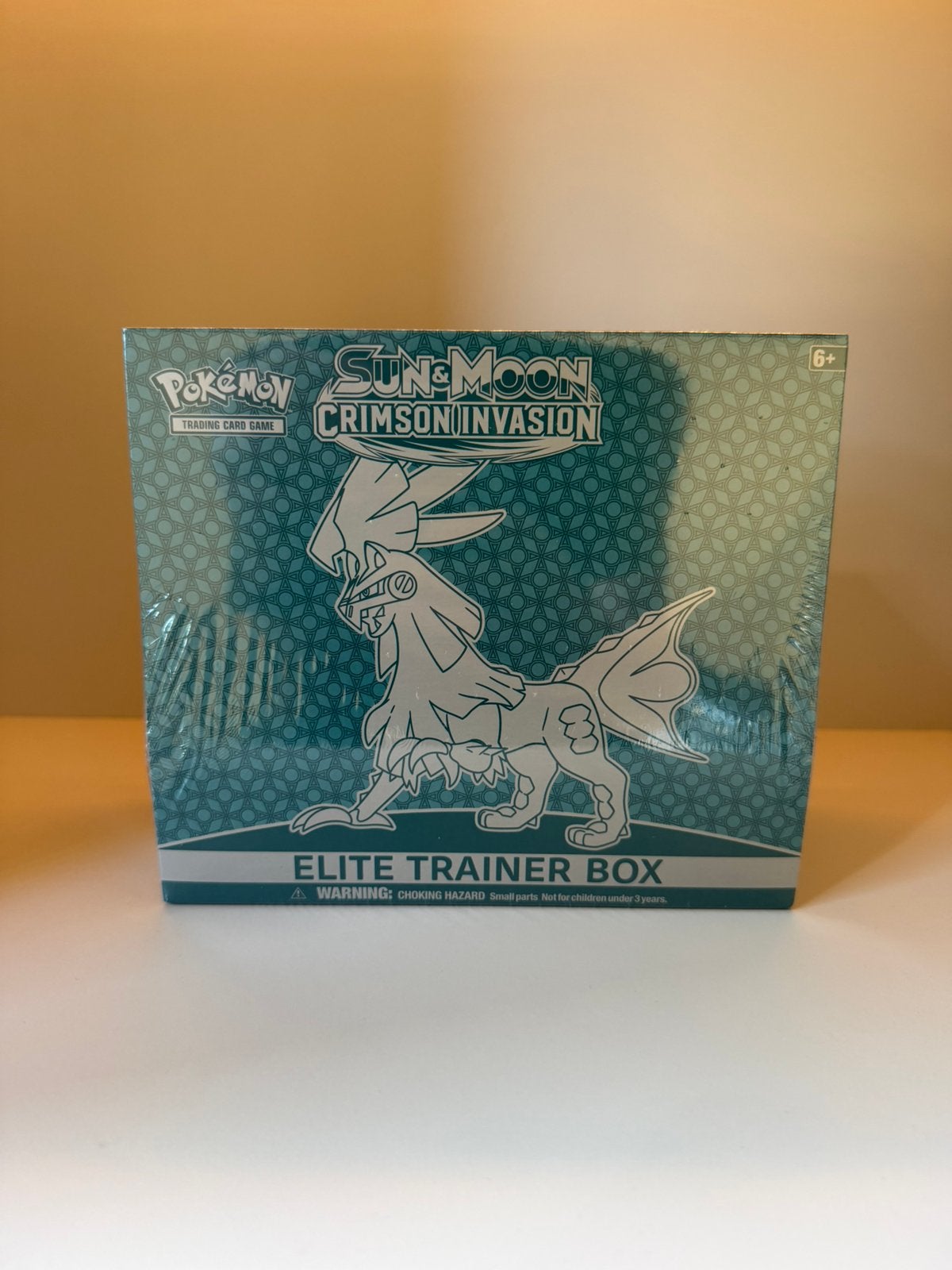 Sun&Moon Crimson Invasion Elite Trainer Box, Ophalen of Verzenden, Nieuw, Boosterbox