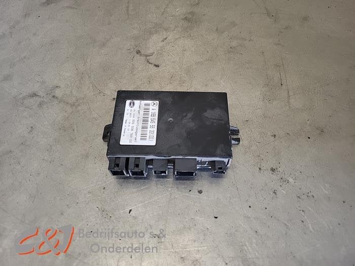 Trekhaak Module van een Mercedes Sprinter, Gebruikt, -, Ophalen of Verzenden, -
