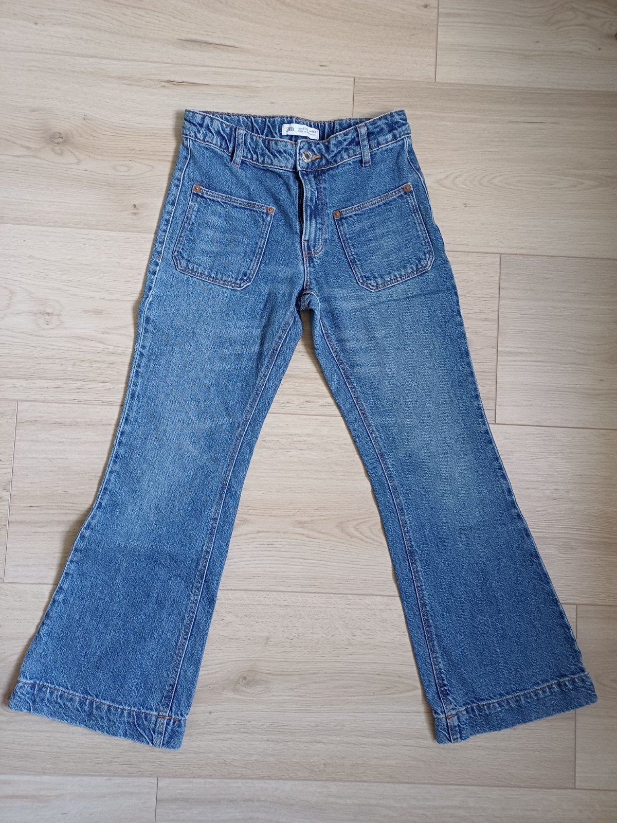 Zara flared jeans maat 152 (11-12 jaar), Kinderen en Baby's, Broek, Gebruikt, Meisje, Ophalen of Verzenden