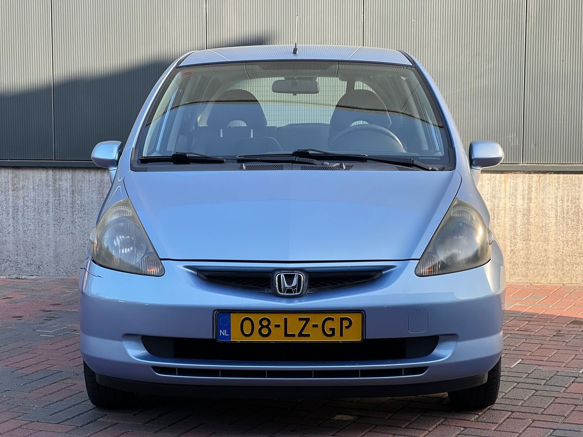 Honda Jazz 1.4 LS * Automaat * Airco * 5-Deurs * Elek-ramen, Auto's, Honda, 83 pk, Zwart, 4 cilinders, Metallic lak