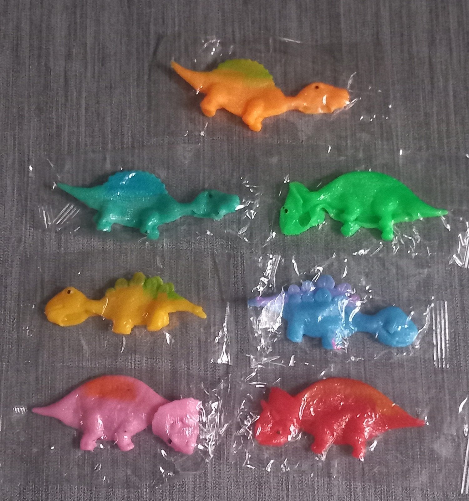 Dino vinger katapult traktatie  (68 stuks), Ophalen of Verzenden, Nieuw, Feestartikel, Verjaardag