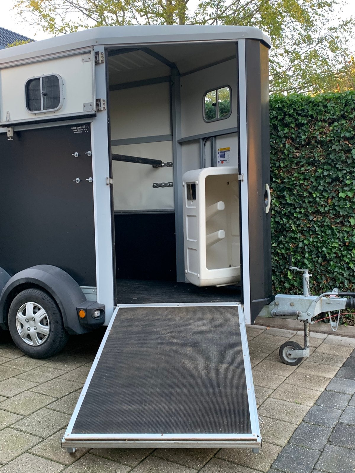 Ifor williams 1.5 paards trailer B-Rijbewijs geschikt !, Ophalen, Zo goed als nieuw, Aluminium, 2-paards trailer