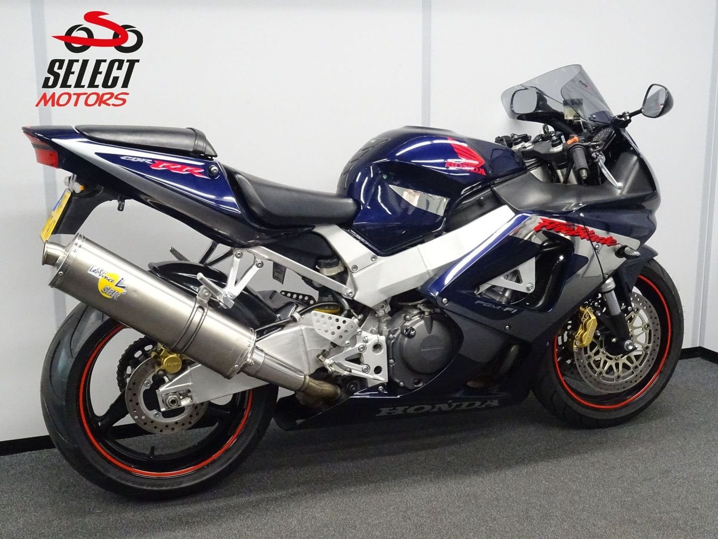 ZEER MOOIE HONDA CBR 900 RR FIREBLADE CBR900RR SC44 (2001), Motoren, Motoren | Honda, 918 cc, HONDA, 4 cilinders, Onbekend