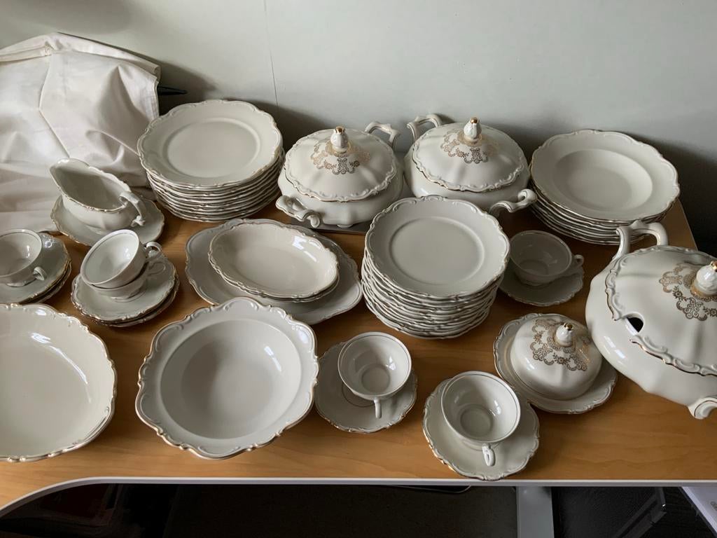 Compleet Mitterteich Bavaria Servies - Crème met Goud, Antiek en Kunst, Ophalen