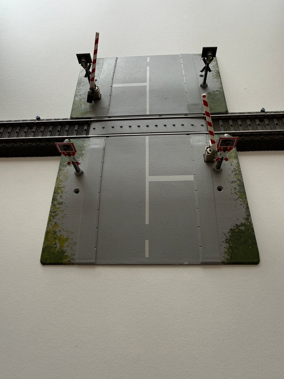 Märklin overweg 74924, Hobby en Vrije tijd, Modeltreinen | H0, Ophalen of Verzenden, Gebruikt, Wisselstroom, Märklin