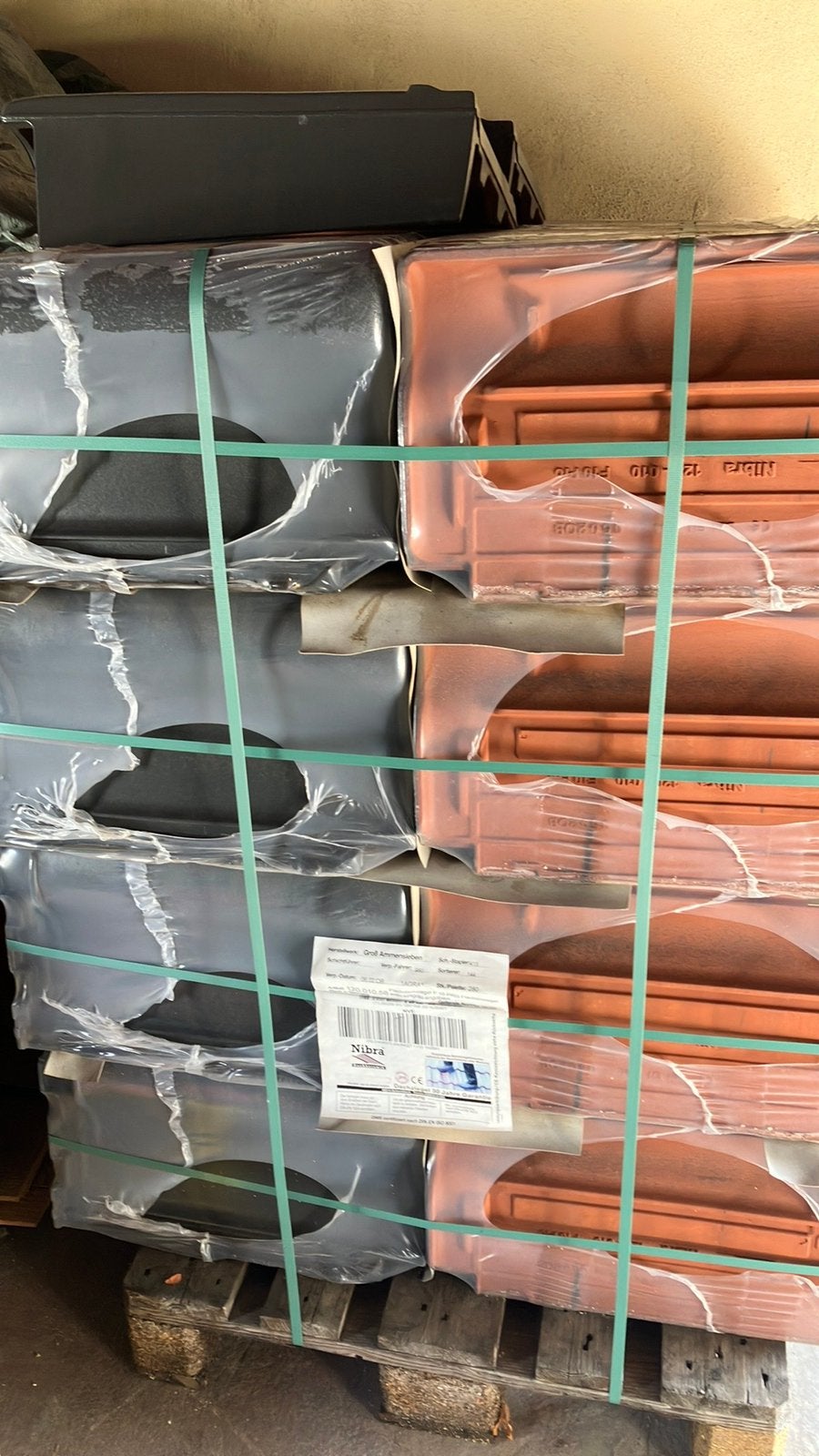 Ca 125 dakpannen te koop antraciet NIBRA keramiek, Doe-het-zelf en Verbouw, Dakpannen en Dakbedekking, Ophalen, Steen of Klei