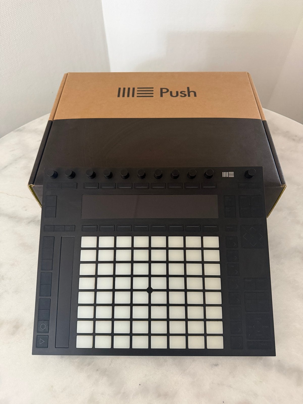 Ableton Push 2 MIDI-controller - Zo goed als nieuw, Muziek en Instrumenten, Overige merken, Zo goed als nieuw, Met midi-aansluiting