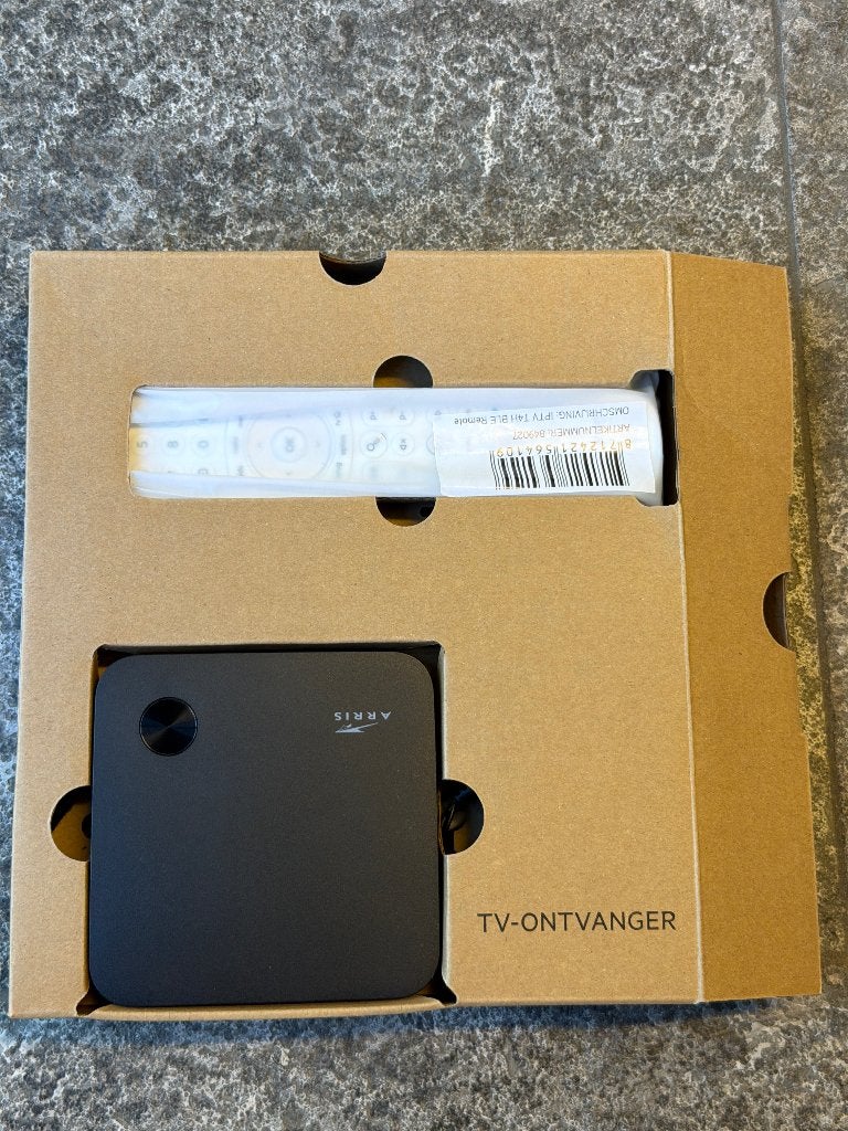 Arris VIP5202 TV-ontvanger met afstandsbediening, Ophalen of Verzenden, Nieuw, Decoder