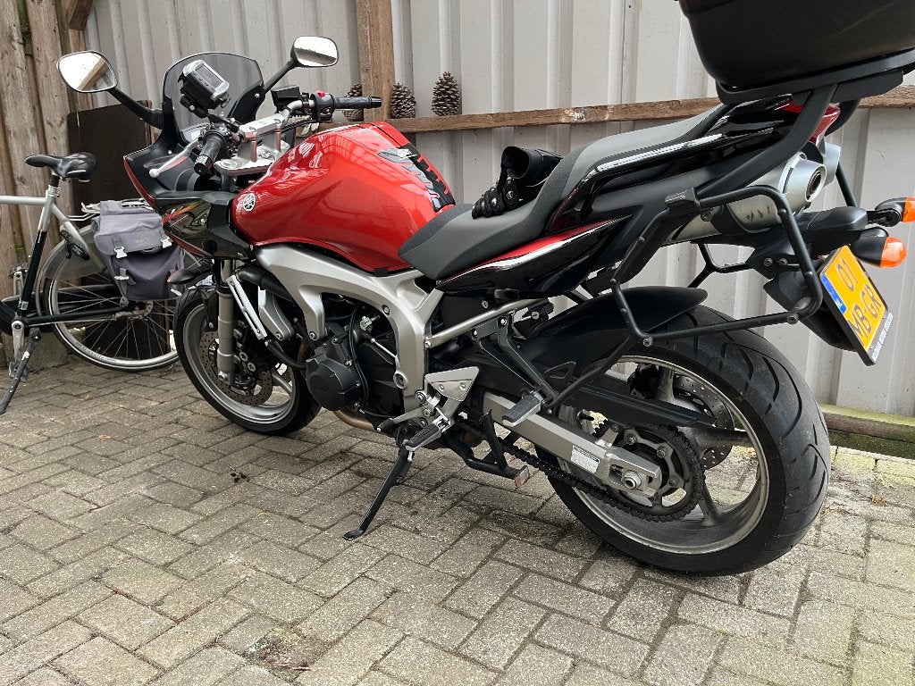 Yamaha fz6 Fazer s2, Motoren, 4 cilinders, Gebruikt, Particulier, Meer dan 35 kW