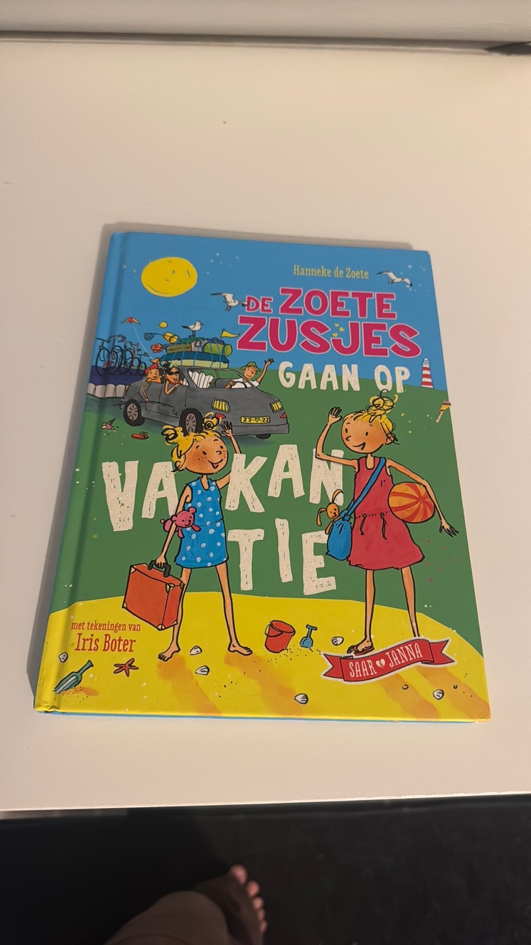 De zoete zusjes gaan op vakantie, Ophalen, Zo goed als nieuw, Iris Boter, Fictie algemeen