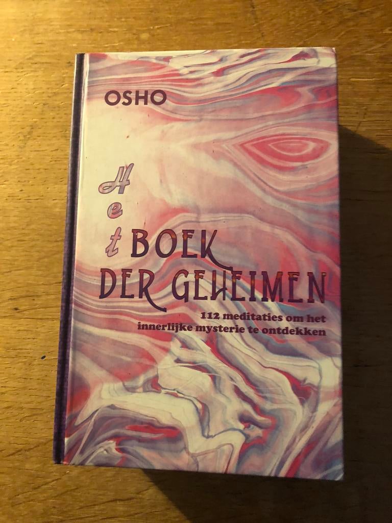 Osho Boek Der Geheimen NIEUW HARDCOVER, Boeken, Ophalen of Verzenden, Zo goed als nieuw, Achtergrond en Informatie