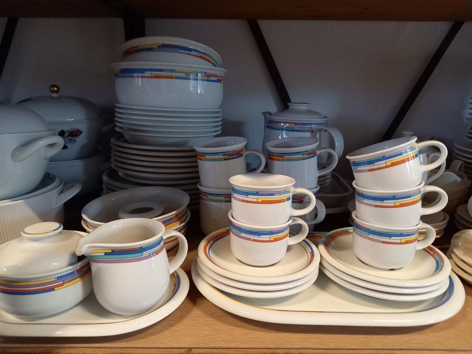 Arzberg servies 40 delig "Daily Rainbow", Antiek en Kunst, Antiek | Servies compleet, Ophalen