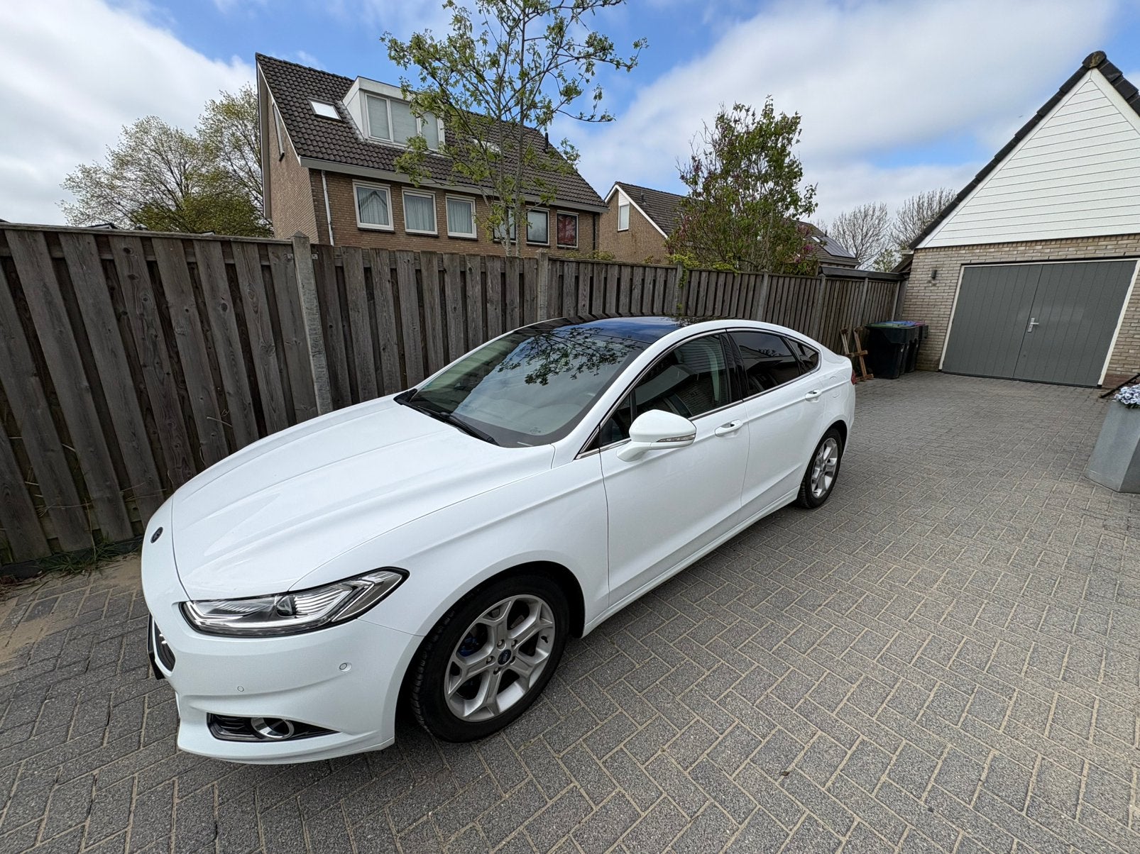 Te koop Ford Mondeo 1.5 Ecoboost benzine 160000 km, Stof, Euro 6, 4 cilinders, Mondeo