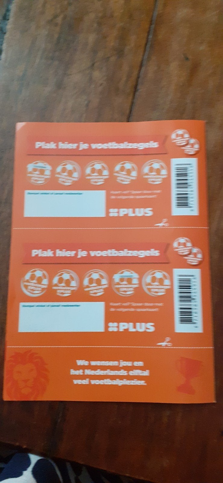 Plus voetbalzegels, Plus, Ophalen
