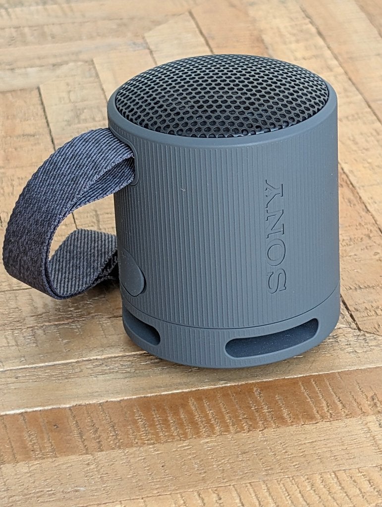 Sony SRS-XB100 Draadloze Bluetooth Speaker, Stofbestendig, Ophalen of Verzenden, Zo goed als nieuw, Draagbare speaker