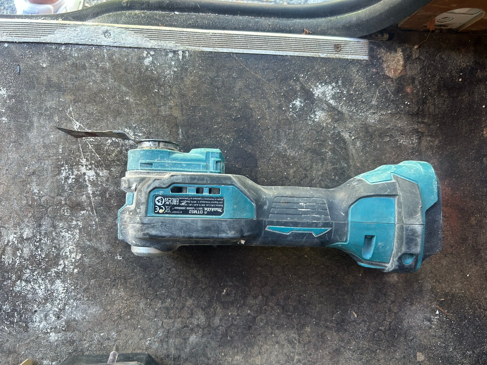 Makita DTM52 Multitool 18V - Zo goed als nieuw, Doe-het-zelf en Verbouw, Gereedschap | Handgereedschap, Ophalen, Zo goed als nieuw