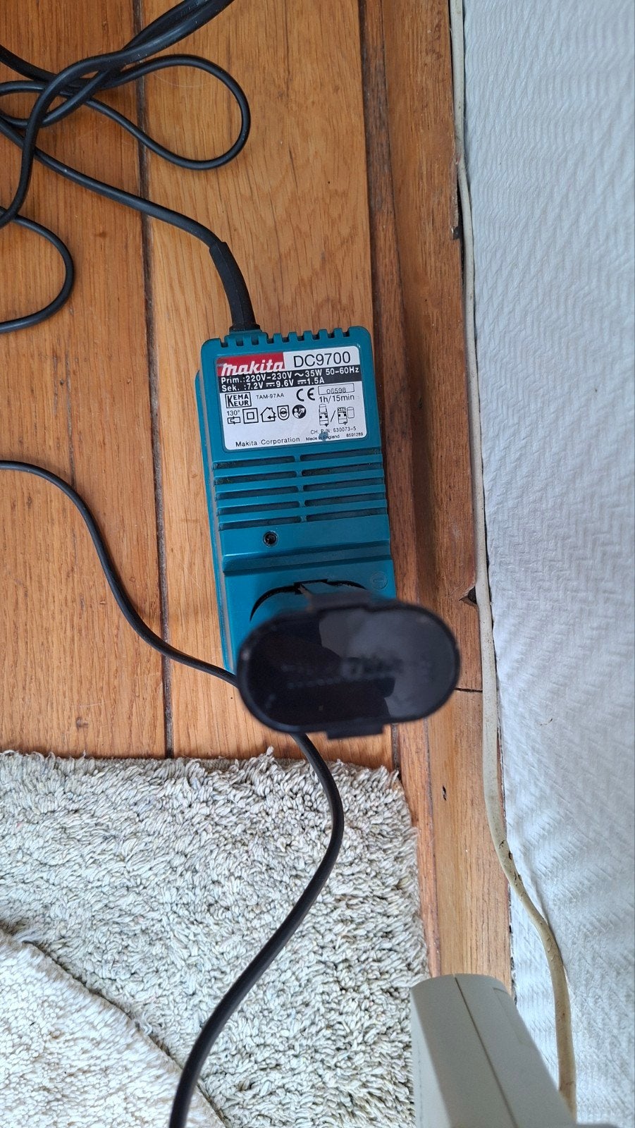 accuboor makita, Ophalen