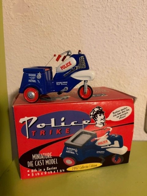 vintage retro miniatuur politie trike in box, Ophalen of Verzenden, Huis en Inrichting