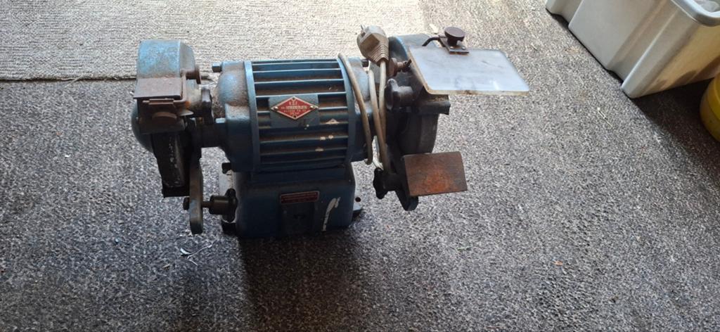 Slijp machine, Ophalen, Minder dan 700 watt, Werkbankslijpmachine