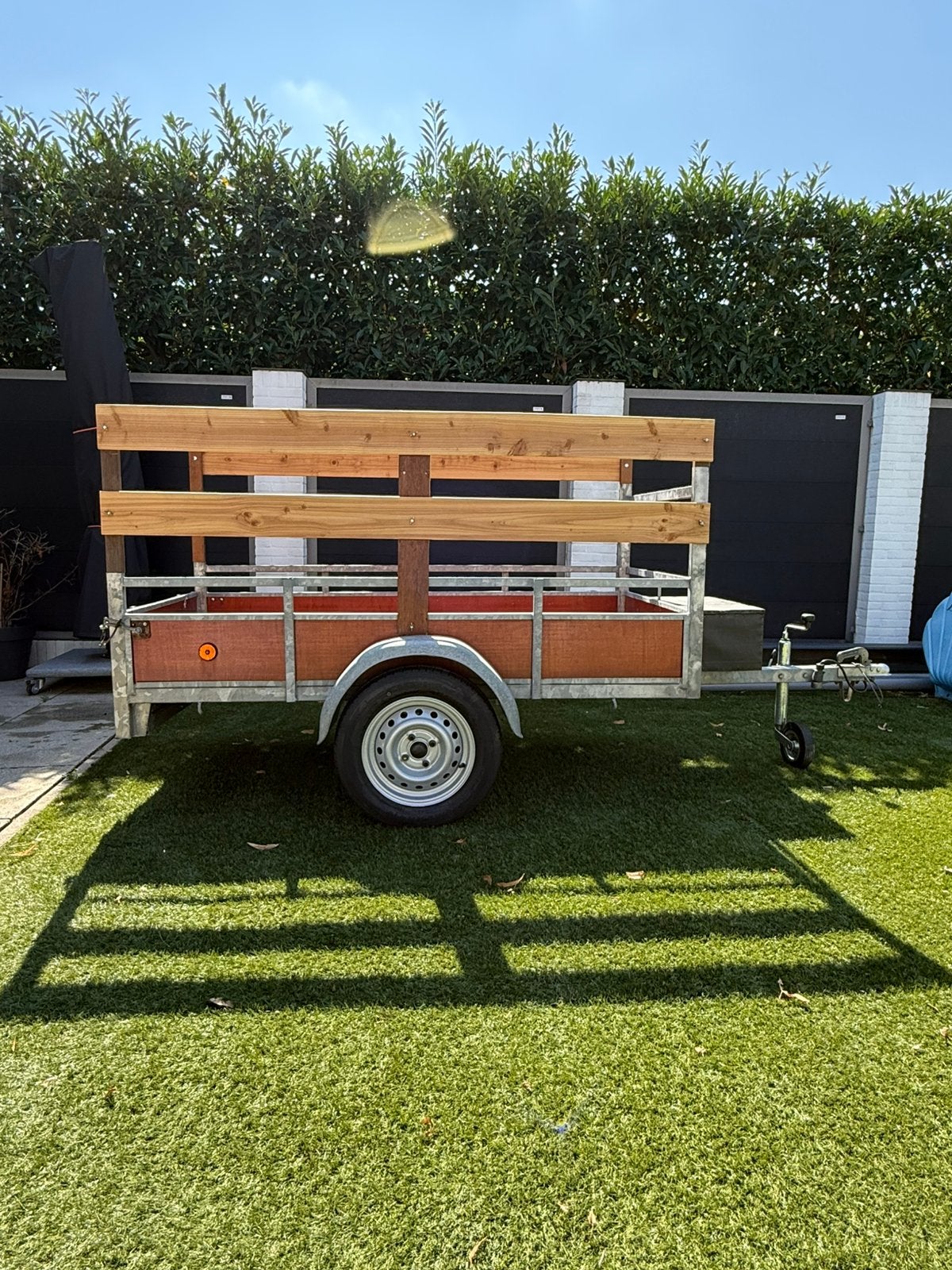 Aanhangwagen 750 kg ongeremd, Ophalen, Gebruikt