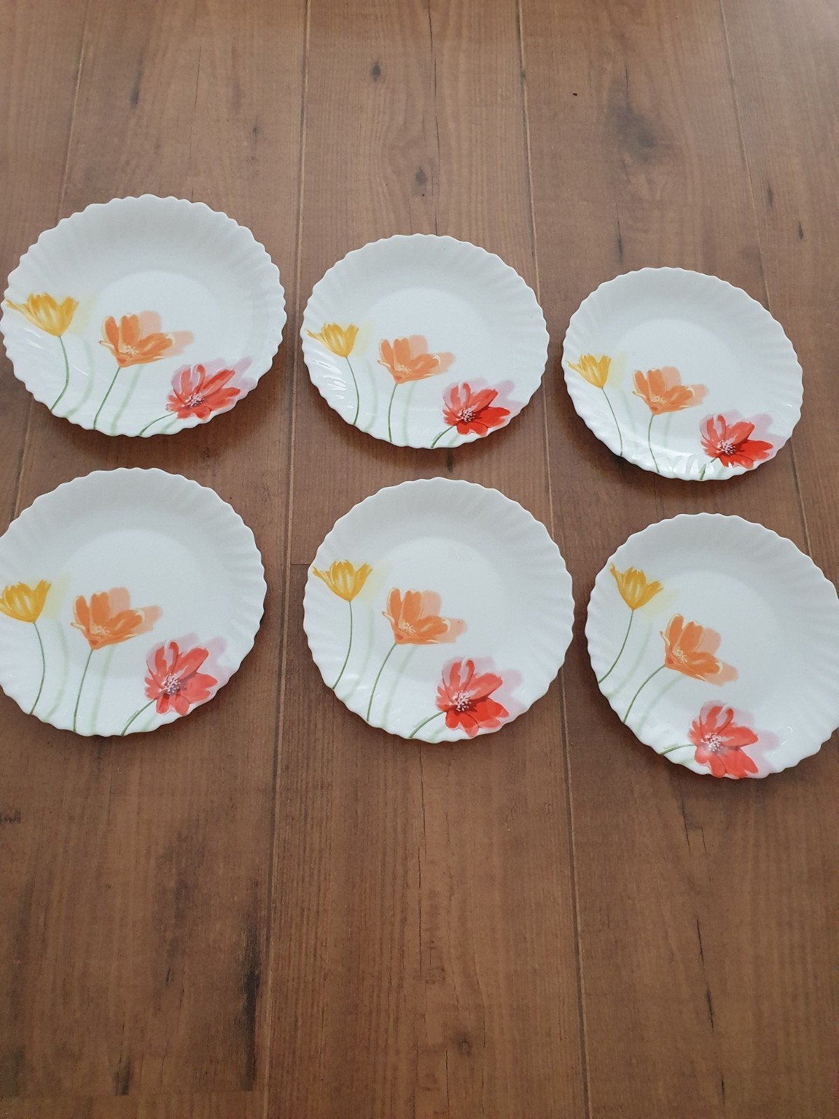 LUMINARC 6 borden (  5 platte ( 19 cm) en 1 diepe ( 21 cm), Ophalen of Verzenden, Porselein, Overige stijlen, Bord(en)