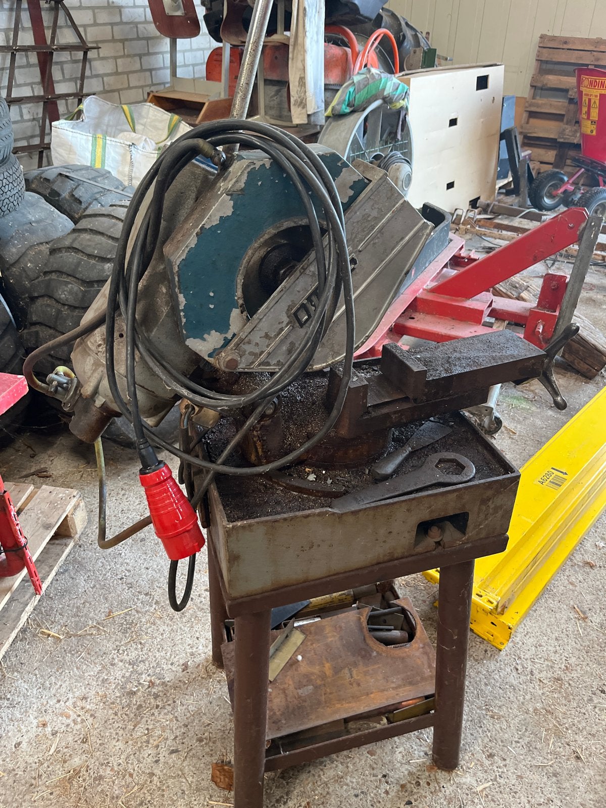 OMES ME-70 Afkortzaag - Krachtige Metaalzaag, Doe-het-zelf en Verbouw, Gebruikt, 70 mm of meer, Ophalen of Verzenden, Afkortzaag