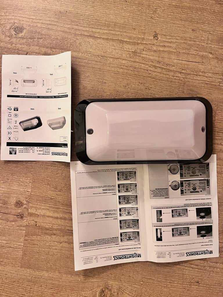 LED Buitenverlichting met dag en nacht sensor, Ophalen, Minder dan 50 watt, Nieuw, Netvoeding