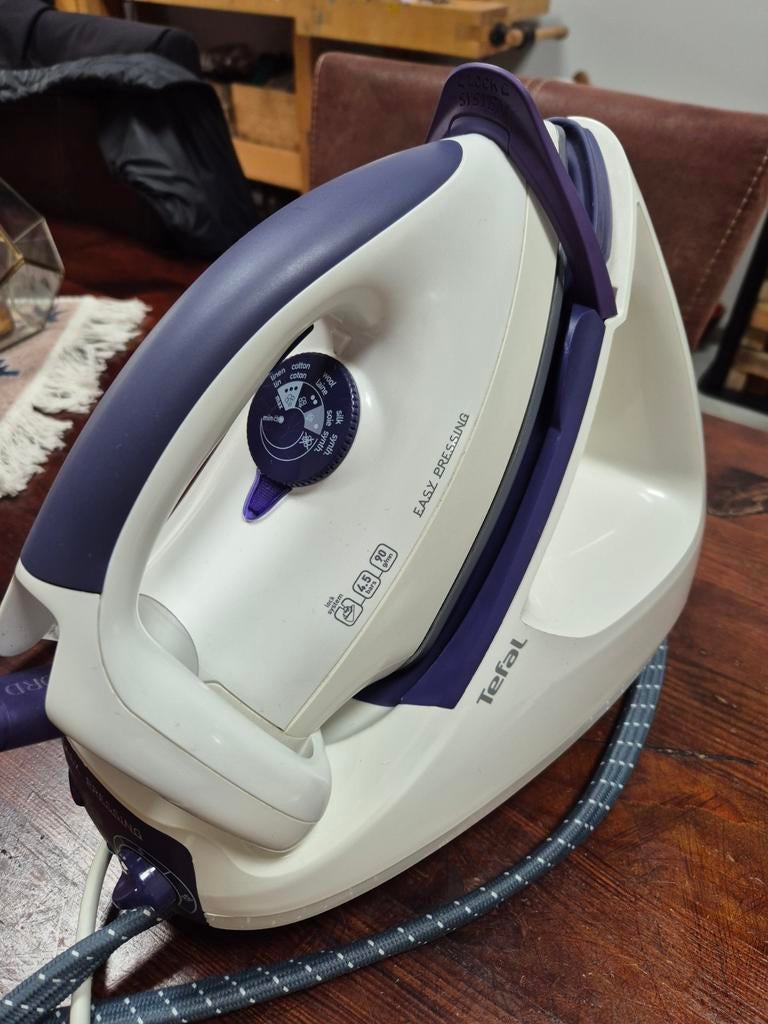 Tefal Easy Pressing Stoomgenerator Strijkijzer, Witgoed en Apparatuur, Ophalen of Verzenden, Gebruikt, Strijkijzer met snoer