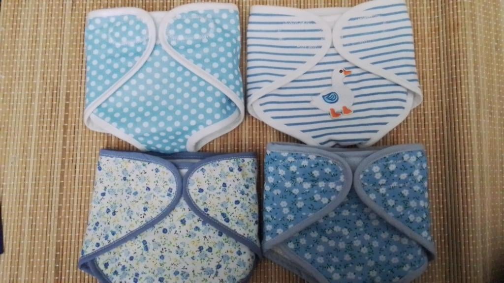 Poppenkleertjes   WASBARE  POPPENLUIER  taillemaat  29-31 cm, Kinderen en Baby's, Speelgoed | Poppen, Nieuw, Babypop, Ophalen of Verzenden