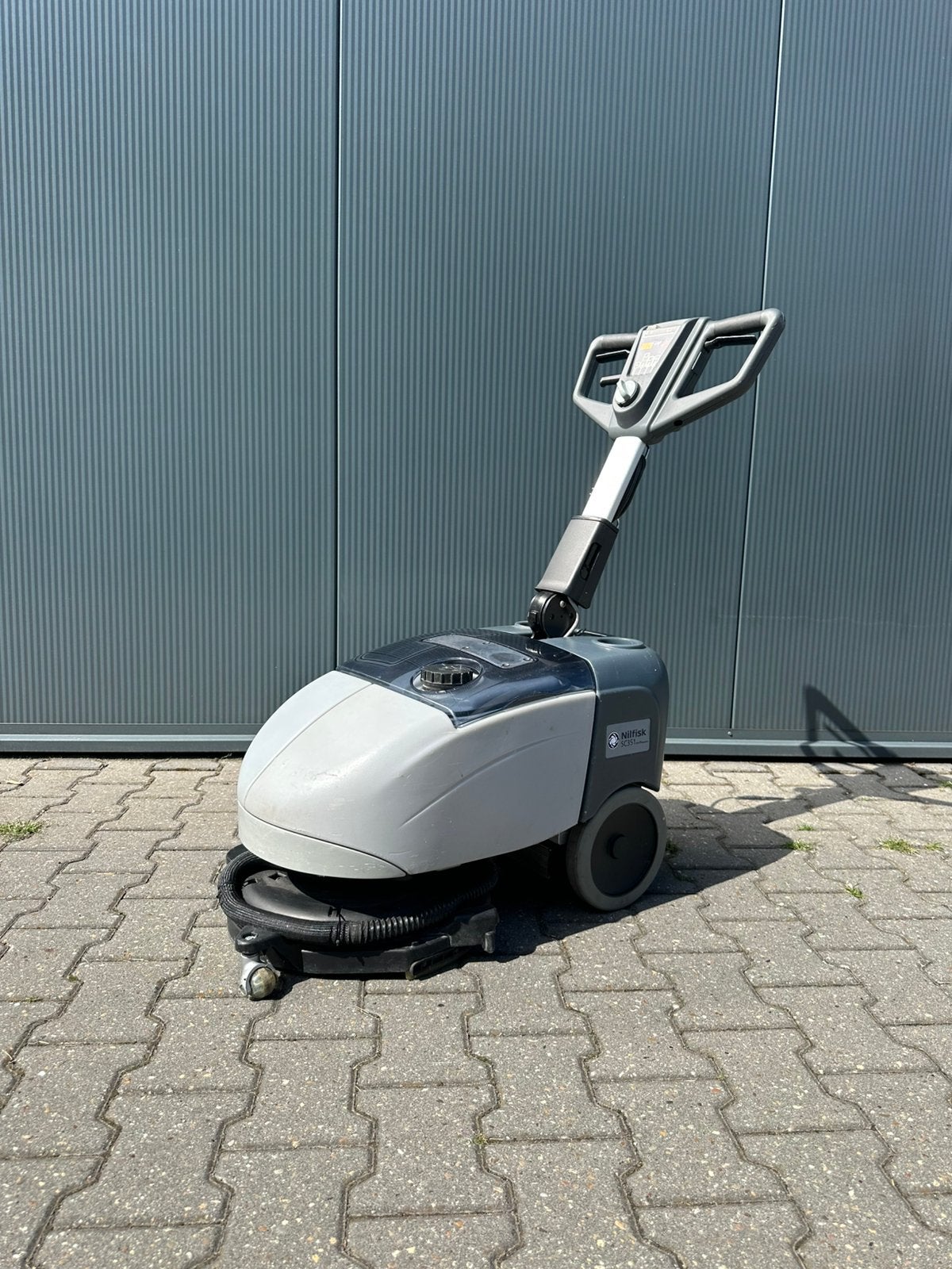 Schrobzuigmachine Nilfisk SC351 – Volledig Gereviseerd, Ophalen, Overige typen