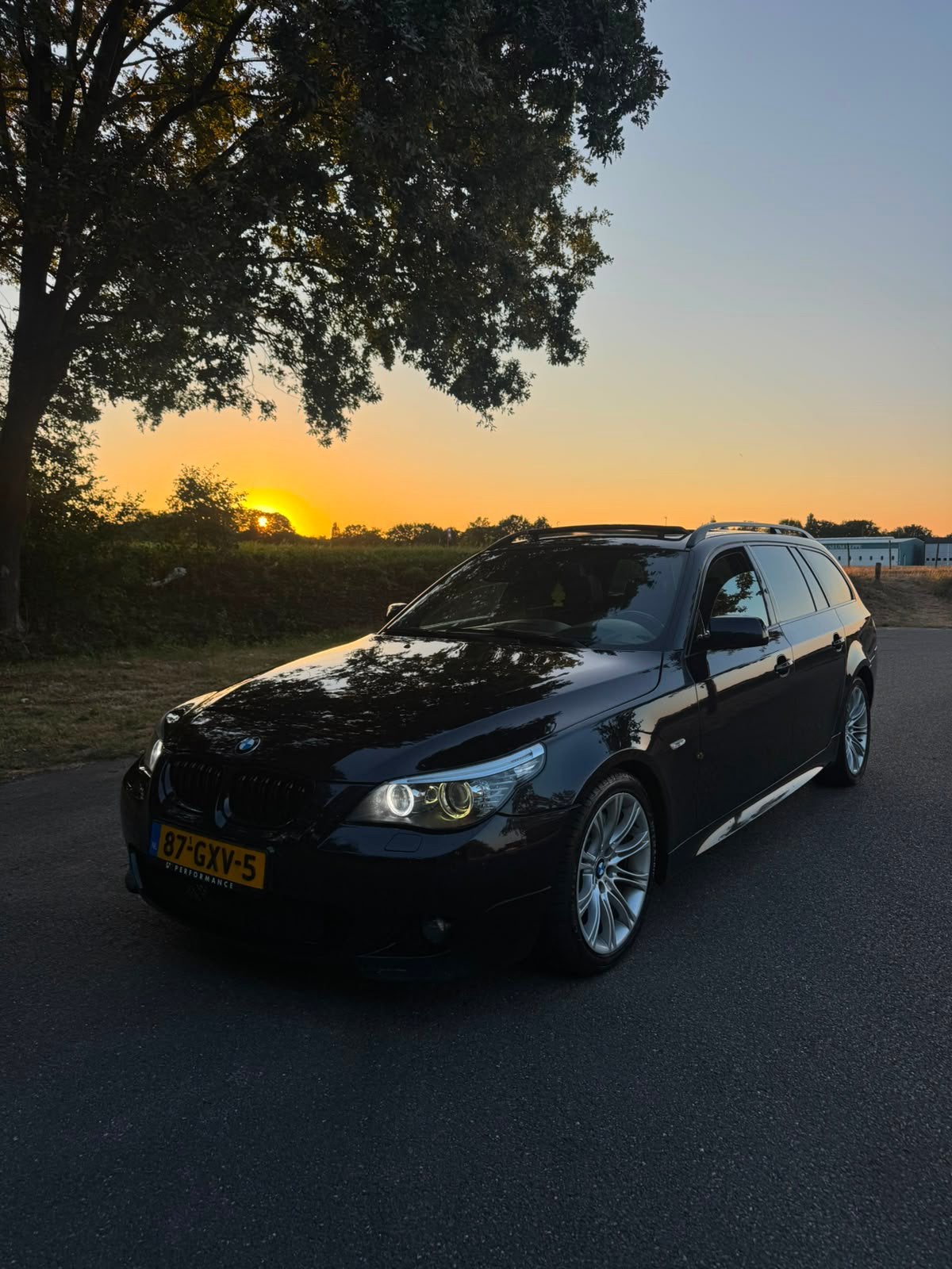 BMW 5-Serie 3.0 D 535d LCI Touring AUT 2008 Zwart, Auto's, Automaat, Achterwielaandrijving, 2000 kg, Zwart