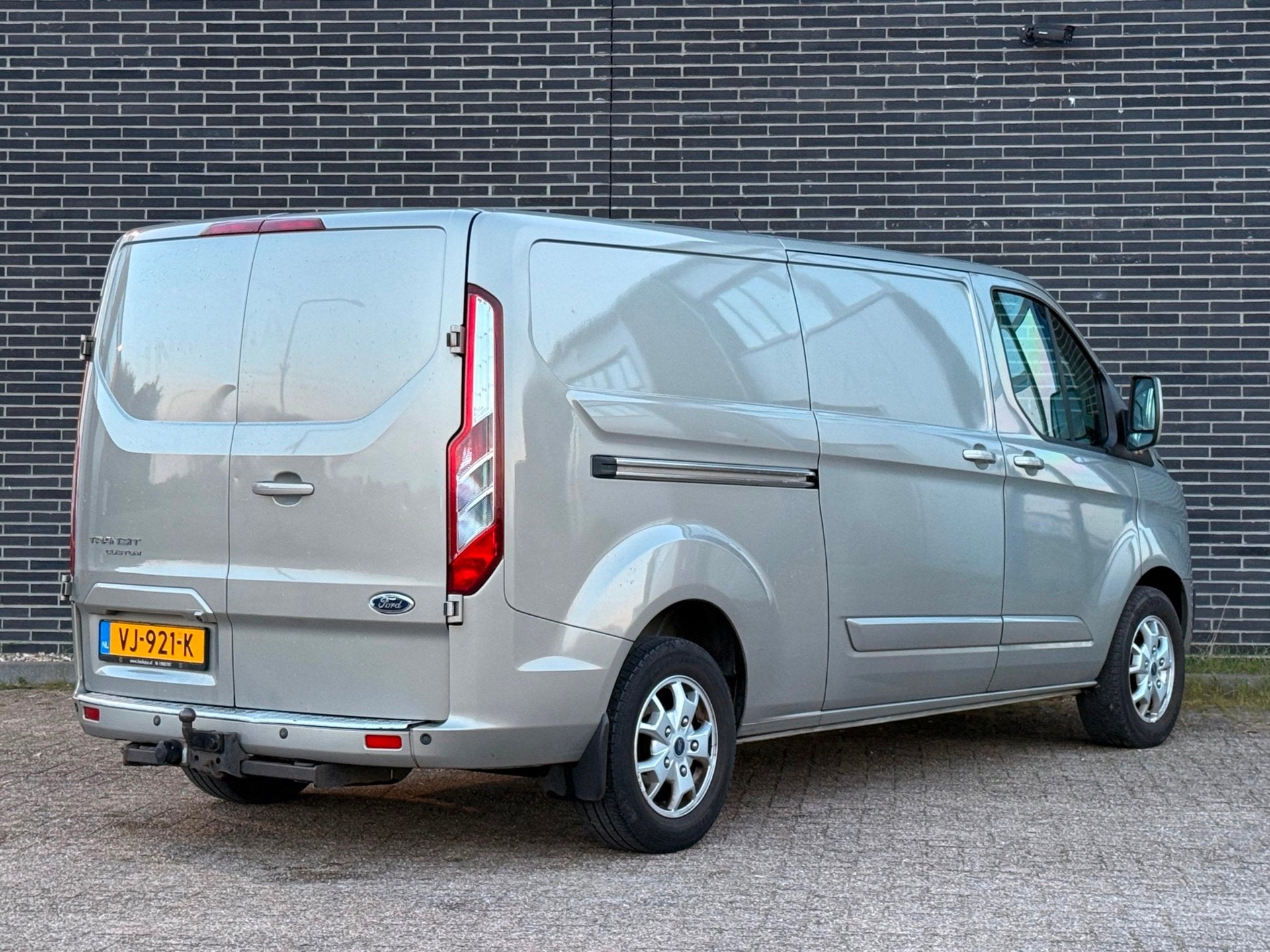 Ford Transit Custom 310 2.2 TDCI L2H1 Limited 2x Schuifdeur,, Auto's, Voorwielaandrijving, Euro 5, 125 pk, Gebruikt