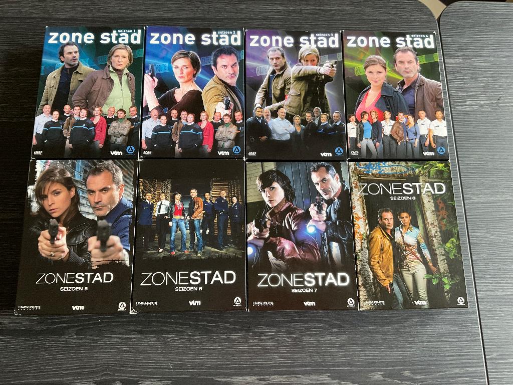 DVD’s Zone stad seizoen 1 2 3 4 5 6 7 en 8 compleet, Vanaf 12 jaar, Ophalen of Verzenden, Zo goed als nieuw, Actie en Avontuur