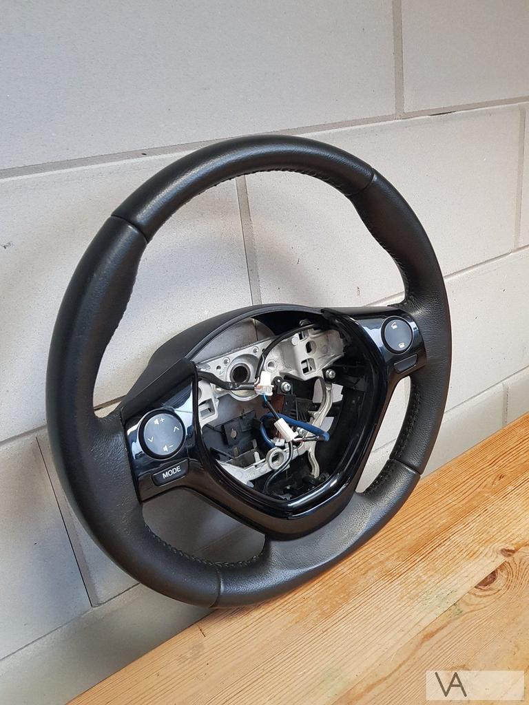 Peugeot 108 Citroen C1 Toyota aygo leer stuur cruise control, Gebruikt, -, -, Ophalen of Verzenden