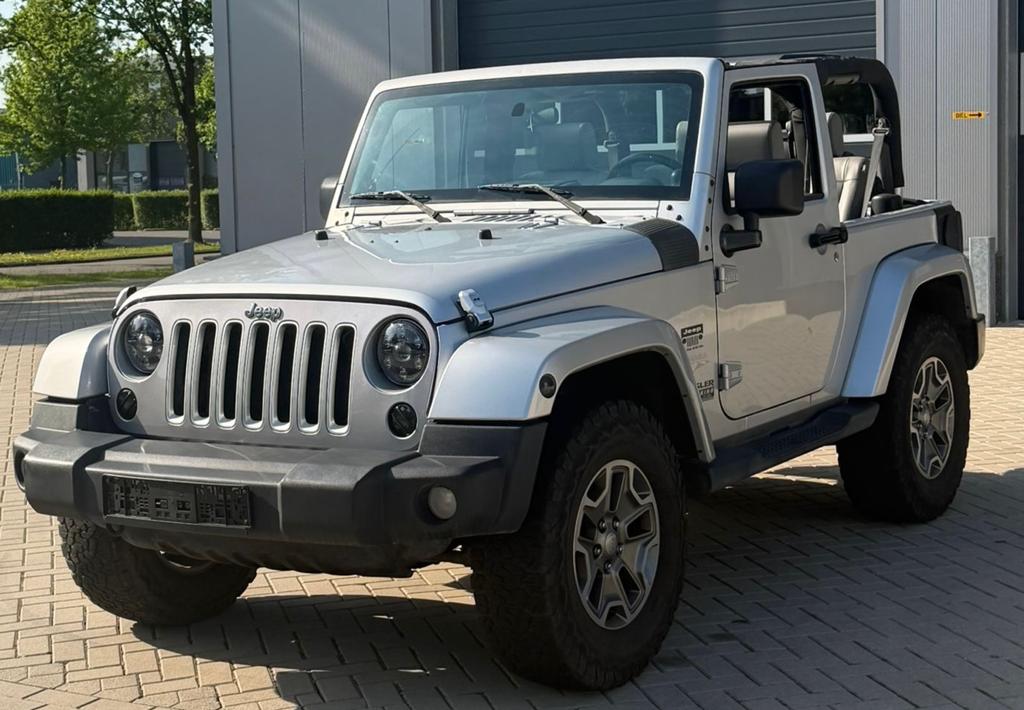 ‼️JEEP WRANGLER JK 3.8 V6 SAHARA HARD/SOFTTOP YOUNGTIMER‼️, Auto's, Jeep, Automaat, Euro 5, Stof, 1715 kg