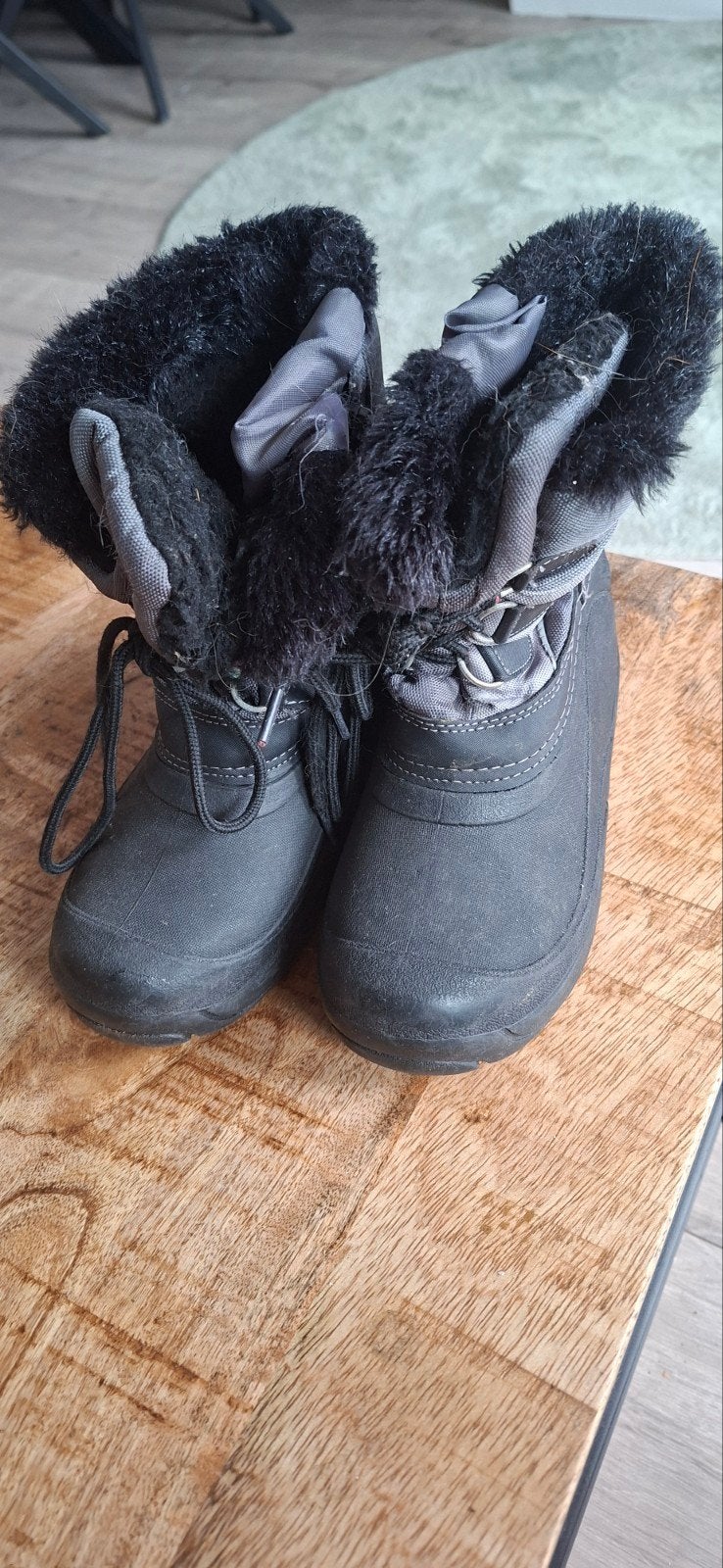 Moonboots maat 31 - Zo goed als nieuw, Ophalen, Zo goed als nieuw, Moonboots, Jongen of Meisje