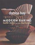Modern baking. Taarten, koekjes en alles daartussenin., Boeken, Kookboeken, Ophalen of Verzenden, Zo goed als nieuw, Taart, Gebak en Desserts