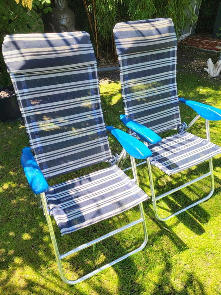 2 stuks camping/ standenstoelen ( lichtgewicht) aluminium, Ophalen of Verzenden, Gebruikt, Campingstoel