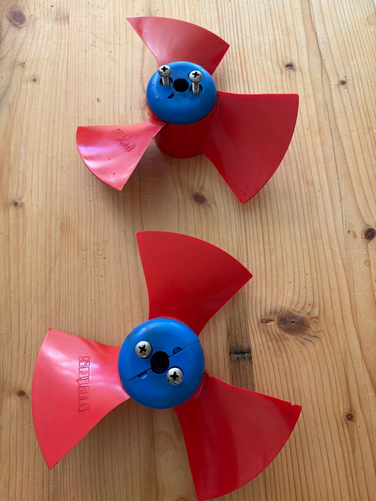 Vetus boegschroef propellers (2 stuks), Watersport en Boten, Accessoires en Onderhoud, Ophalen, Gebruikt, Motor en Techniek