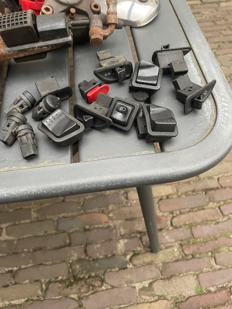 Piaggio stuurschakelaars, Fietsen en Brommers, Ophalen, Zo goed als nieuw, Piaggio