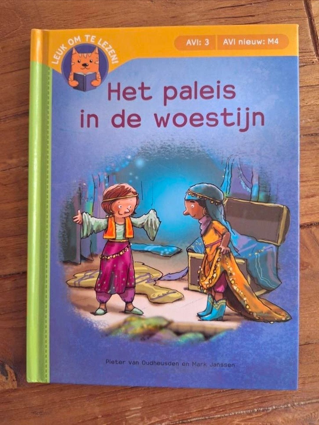 Het Paleis in de Woestijn - Spannend kinderboek AVI M4, Ophalen of Verzenden, Zo goed als nieuw, Fictie algemeen