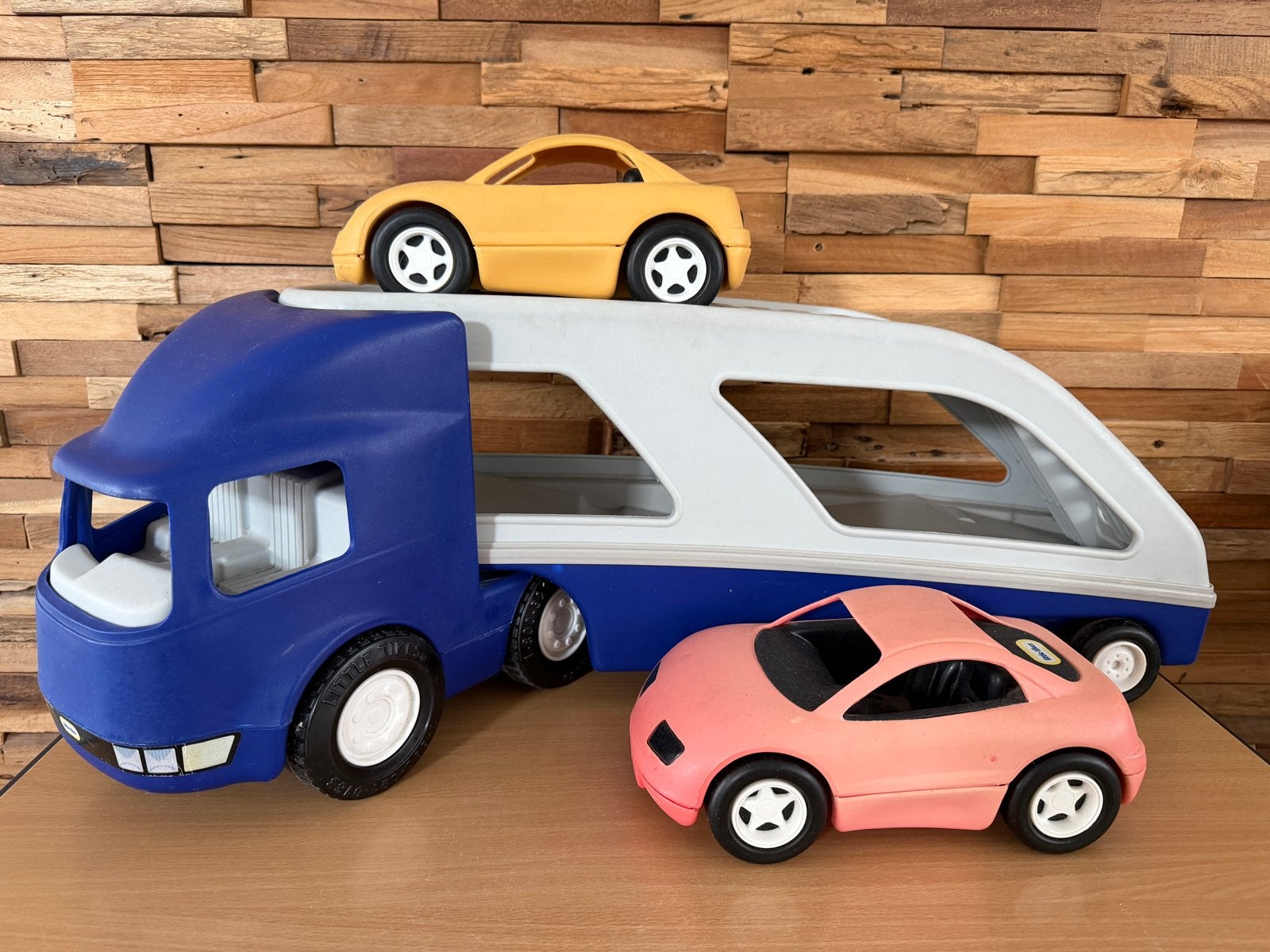 Little Tikes Oplegger met 2 sportwagens, Ophalen, Gebruikt