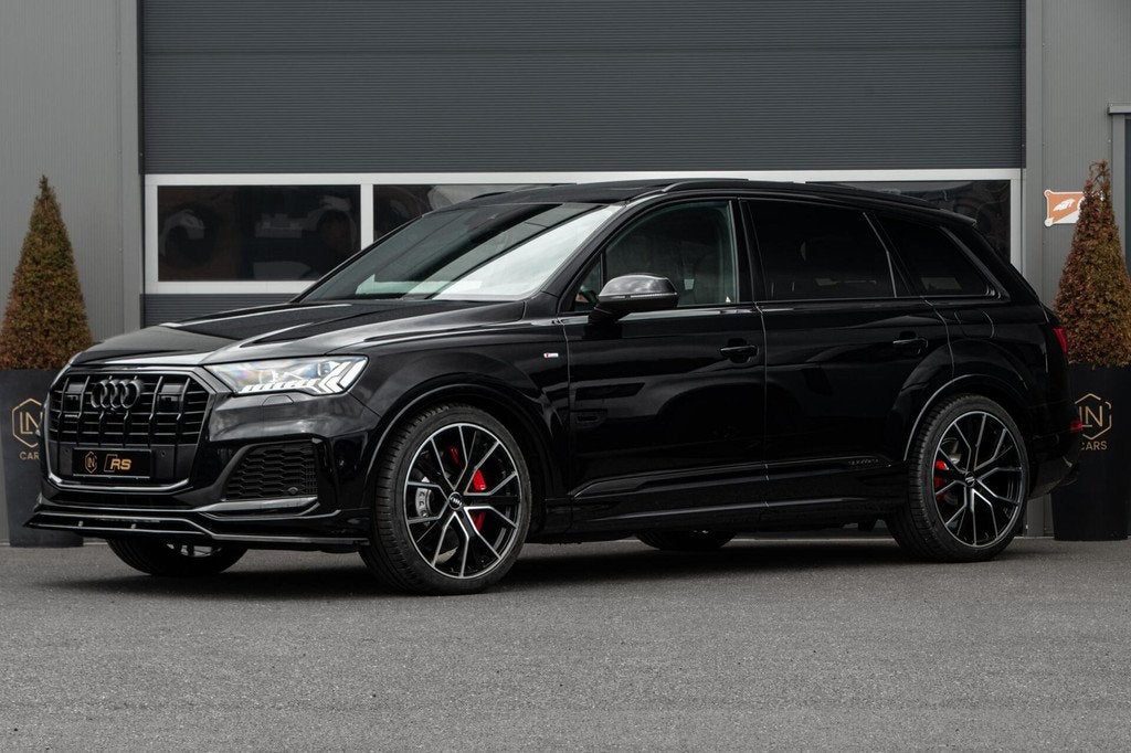 Audi Q7 55 TFSI e Quattro | Pano | Black| RS Zetels, Auto's, Audi, Automaat, Gebruikt, Met garantie (alle), Zwart