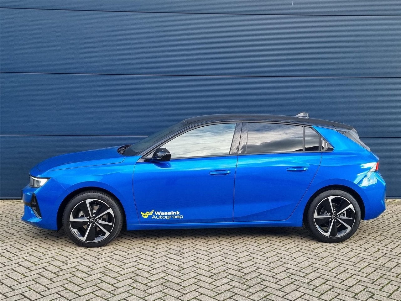 Opel Astra DEMO DEAL 1.2 Turbo 130pk GS | Navigatie | Elek.V, Auto's, Gebruikt, Verwarmde buitenspiegels, 1199 cc, Alcantara