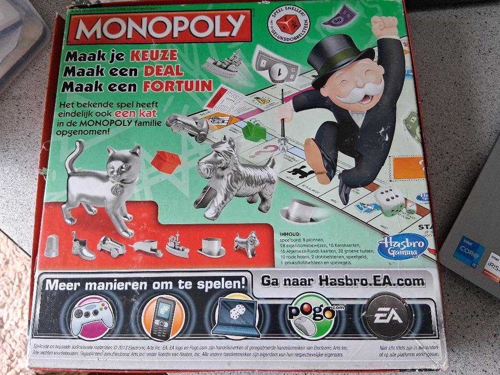 het spel monopoly, Hobby en Vrije tijd, Gezelschapsspellen | Bordspellen, Ophalen, Zo goed als nieuw, Hasbro