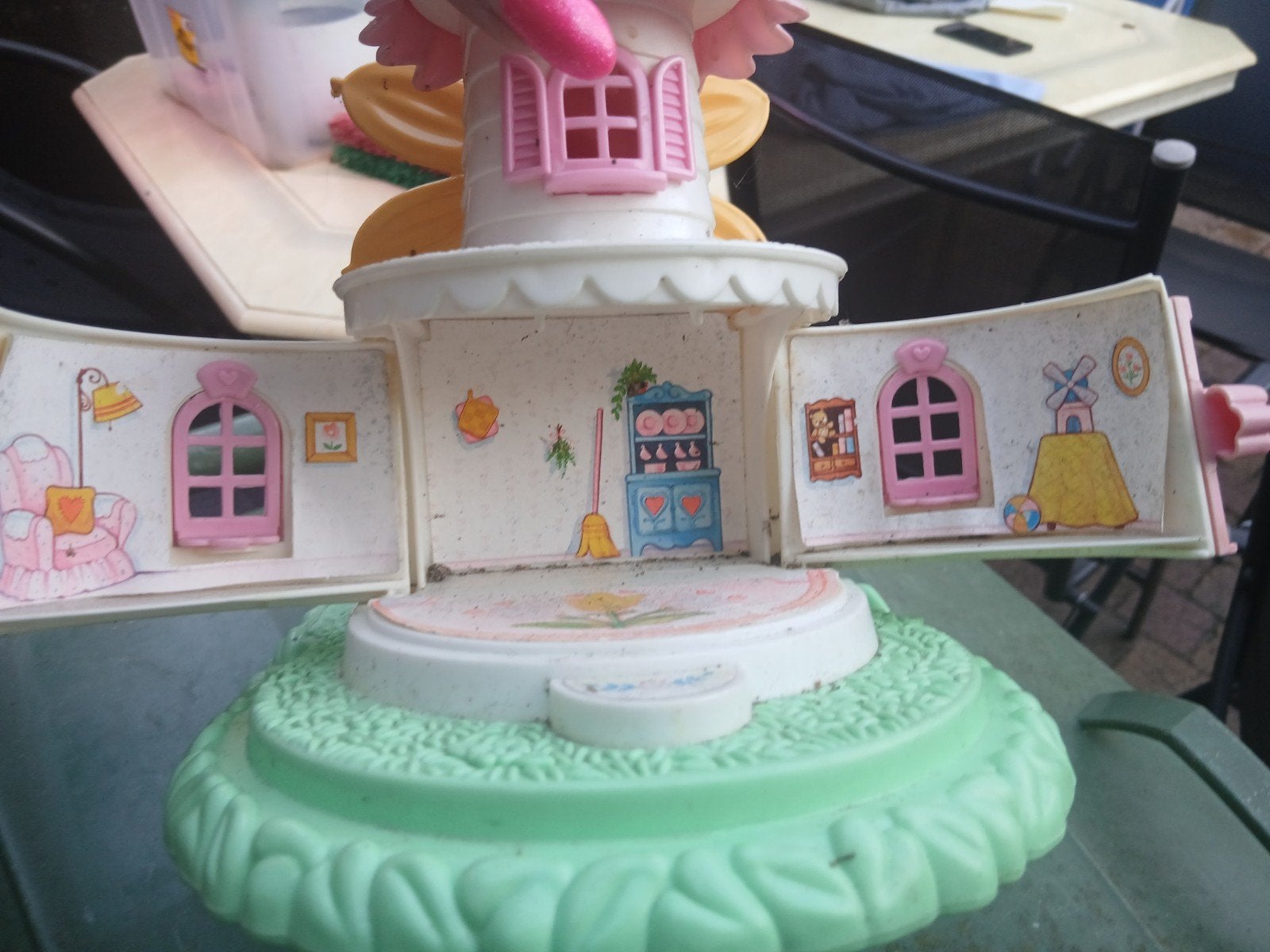 Vintage Charmkins Poppenhuisje - Bloemenhuisje, Kinderen en Baby's, Speelgoed | Poppenhuizen, Ophalen of Verzenden, Gebruikt, Poppenhuis