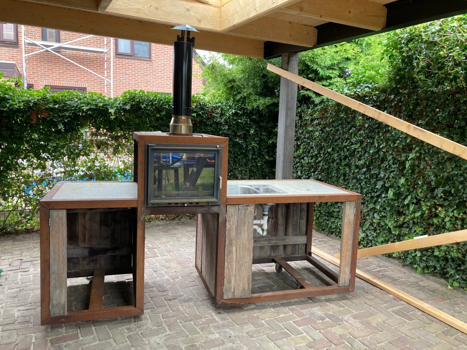 Buitenkeuken, Tuin en Terras, Ophalen, Gebruikt, Houtskool, Vrijstaand